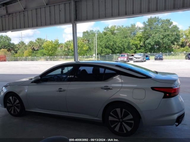 1N4BL4DV3KC108617 Nissan Altima 2.5 Sv