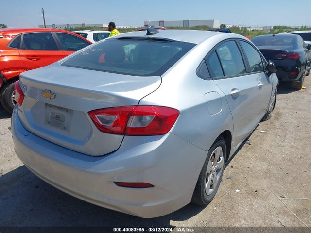 Chevrolet Cruze Ls Auto 2017 1G1BC5SM8H7265726 Image 4