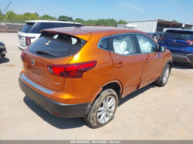 JN1BJ1CR3HW100613 Nissan Rogue Sport S