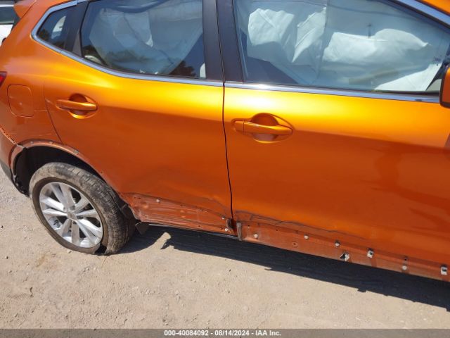 JN1BJ1CR3HW100613 Nissan Rogue Sport S