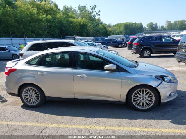 1FADP3J24EL105232 Ford Focus Titanium