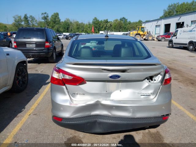 1FADP3J24EL105232 Ford Focus Titanium