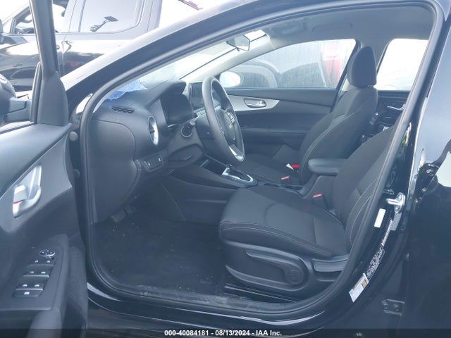 3KPF24AD0PE662918 KIA Forte Lxs