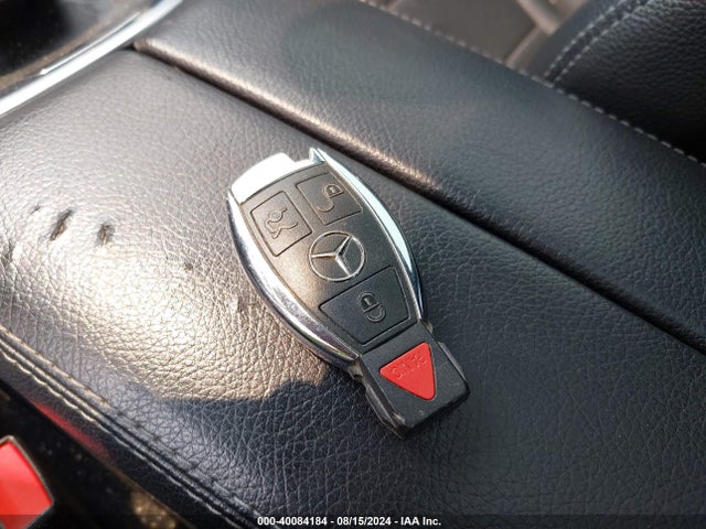 55SWF4KB3FU005233 Mercedes-Benz C 300 4matic/luxury 4matic/sport 4matic