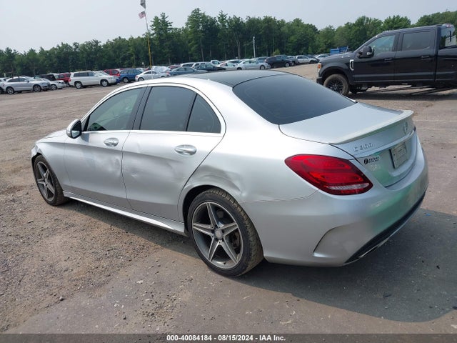 55SWF4KB3FU005233 Mercedes-Benz C 300 4matic/luxury 4matic/sport 4matic