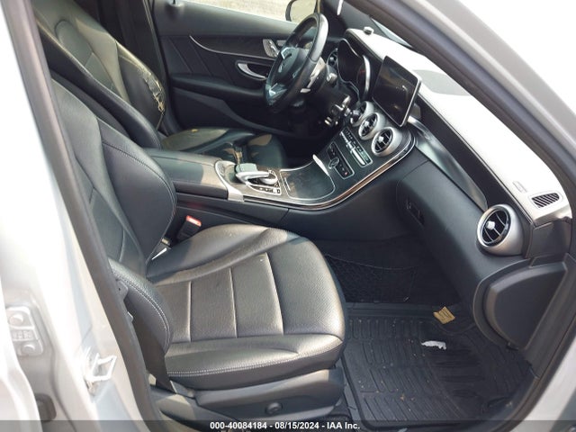55SWF4KB3FU005233 Mercedes-Benz C 300 4matic/luxury 4matic/sport 4matic