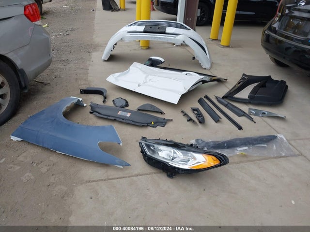 Ford FUSION S 2018 3FA6P0G70JR271009 Image 12