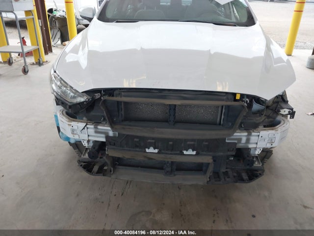 Ford FUSION S 2018 3FA6P0G70JR271009 Image 16
