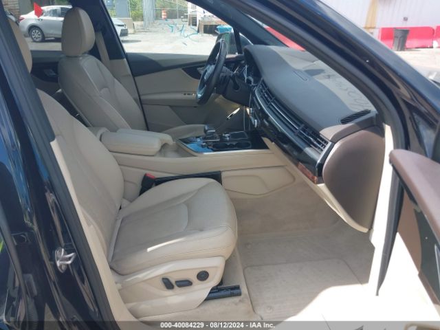 WA1VAAF78HD016426 Audi Q7 3.0t Premium