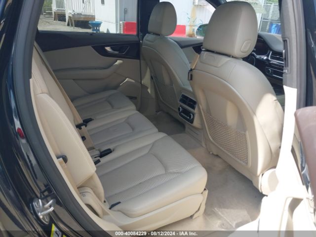 WA1VAAF78HD016426 Audi Q7 3.0t Premium