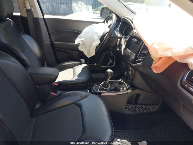 3C4NJDBB8JT397454 Jeep Compass Altitude 4x4