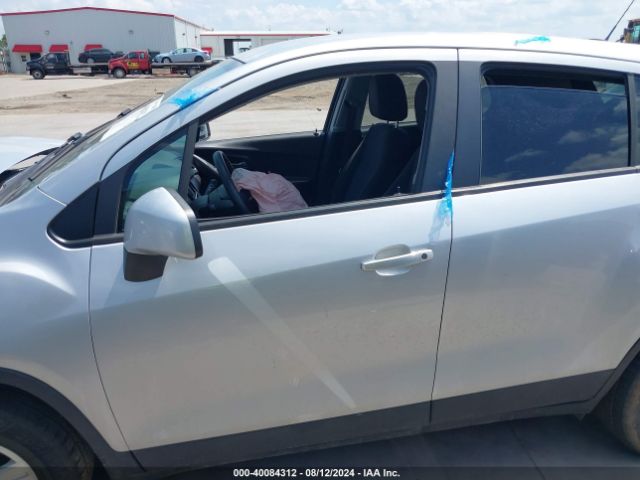 KL7CJKSB5LB328086 Chevrolet Trax Fwd Ls