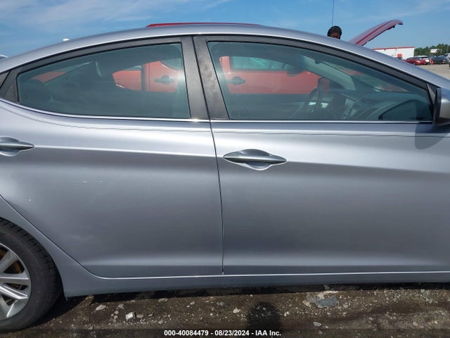 Hyundai ELANTRA SE 2015 5NPDH4AE1FH619231 Image 14