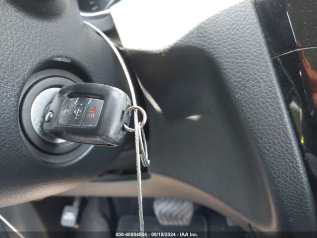 JN1BJ1CP9JW189477 Nissan Rogue Sport S
