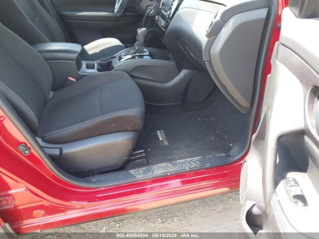 JN1BJ1CP9JW189477 Nissan Rogue Sport S