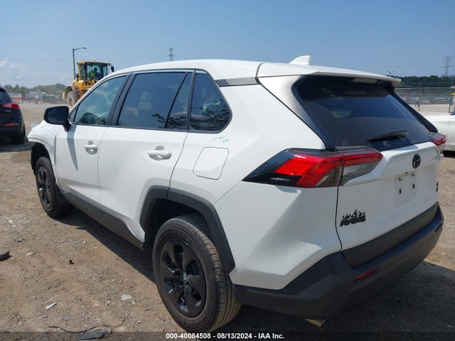 Toyota RAV4 LE 2023 2T3F1RFV9PW378080 Image 3