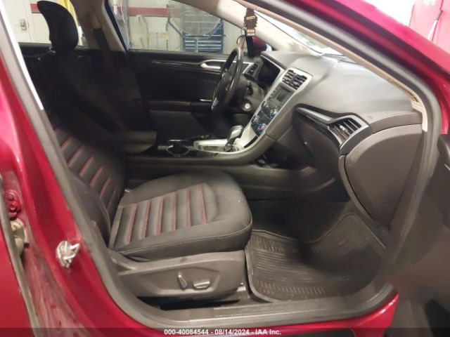 3FA6P0H74FR136752 Ford FUSION SE