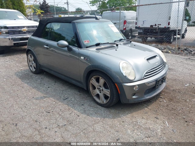 2005 MINI COOPER S WMWRH33475TF82992 Photo 0