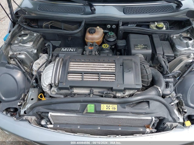 2005 MINI COOPER S WMWRH33475TF82992 Photo 9