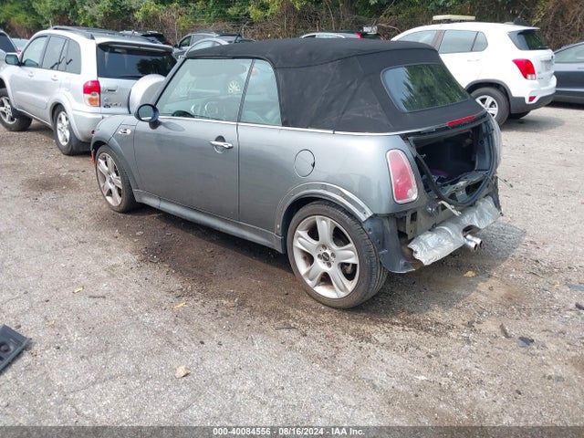 2005 MINI COOPER S WMWRH33475TF82992 Photo 2