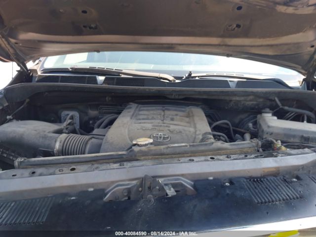 5TFRM5F13HX111069 Toyota Tundra Sr5 4.6l V8