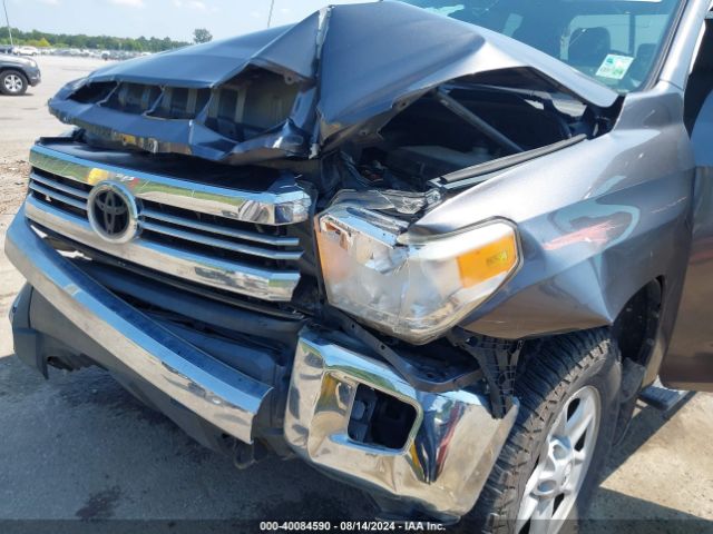 5TFRM5F13HX111069 Toyota Tundra Sr5 4.6l V8