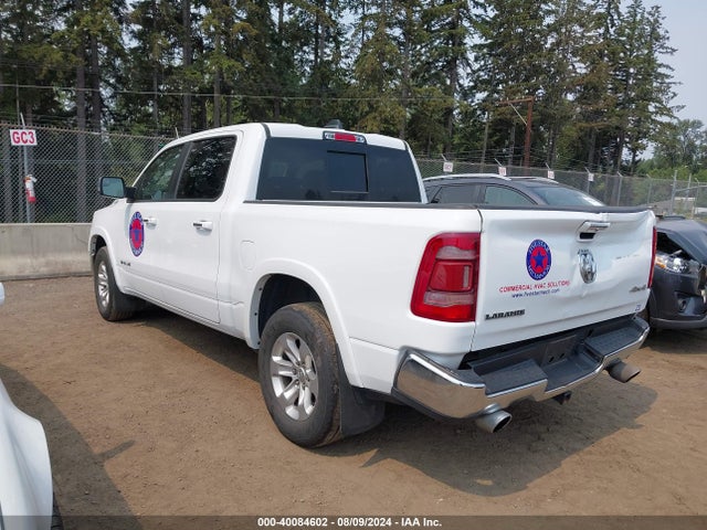 1C6SRFJT2NN313983 RAM 1500 Laramie  4x4 5'7 Box
