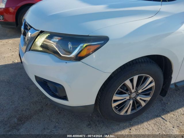 5N1DR2MN0HC909273 Nissan Pathfinder S