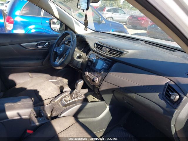 KNMAT2MV7HP522379 Nissan ROGUE SV