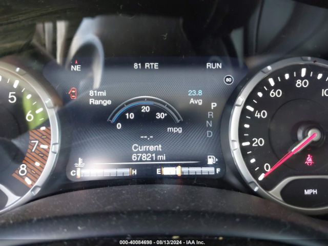 ZACNJBC19KPK70678 Jeep Renegade Trailhawk 4x4