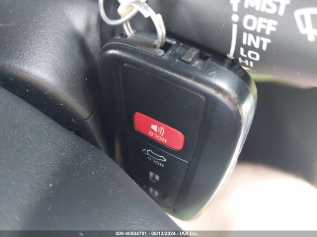 2T3W1RFV0RC273965 Toyota Rav4 Xle
