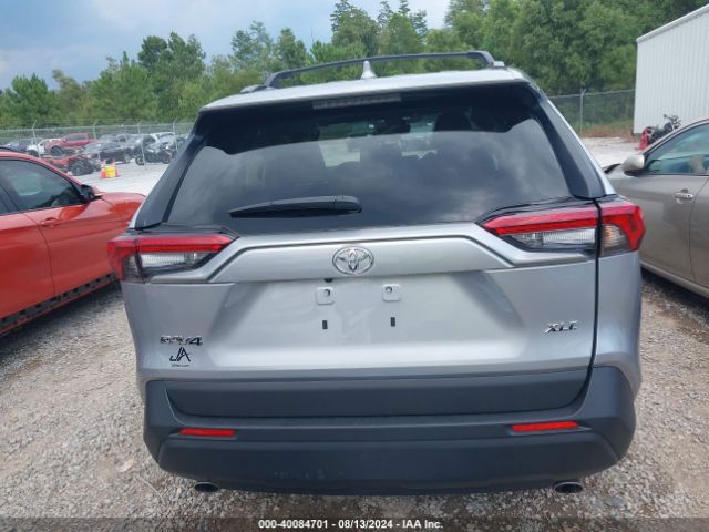 2T3W1RFV0RC273965 Toyota Rav4 Xle