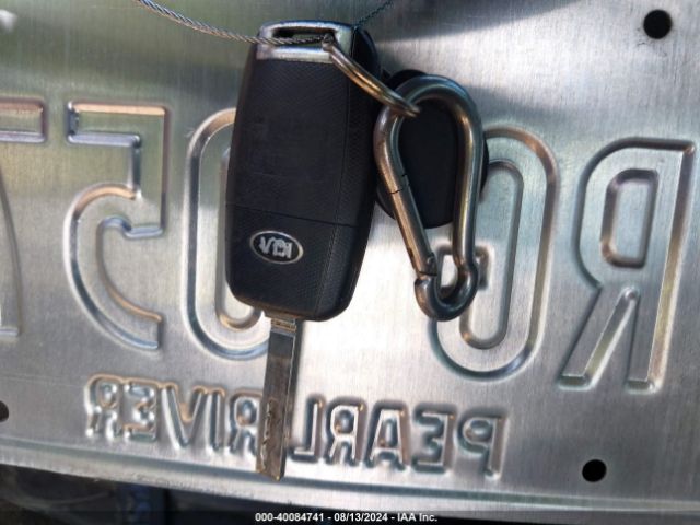 5XXGT4L34GG110044 KIA Optima Lx