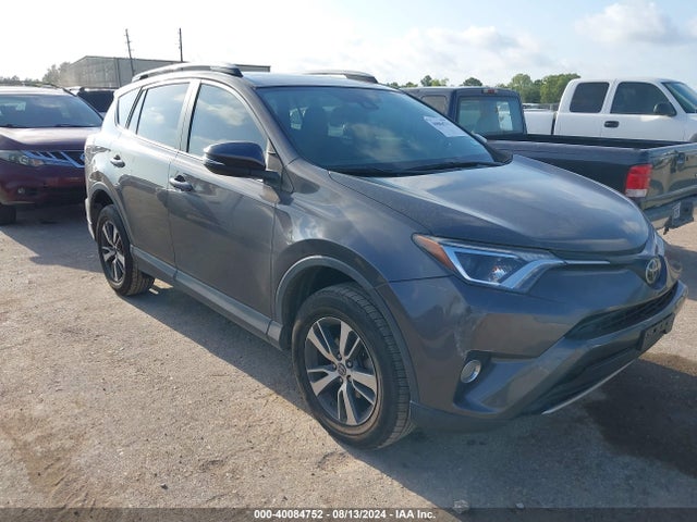 Toyota Rav4 Xle 2018 2T3WFREV1JW425905 Image 1