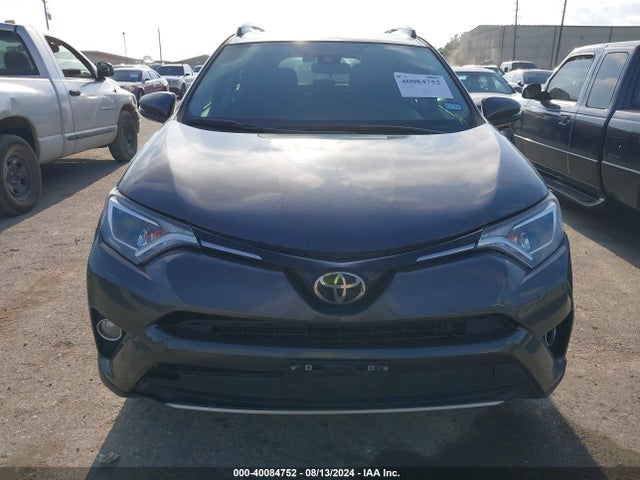 Toyota Rav4 Xle 2018 2T3WFREV1JW425905 Image 12