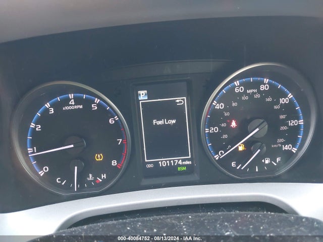 Toyota Rav4 Xle 2018 2T3WFREV1JW425905 Image 15