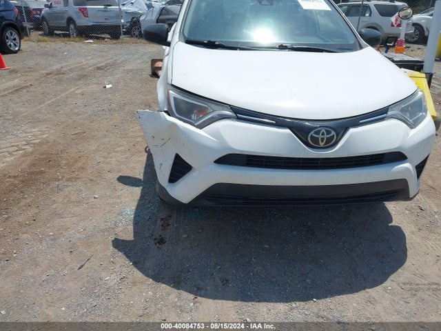 Toyota RAV4 LE 2017 JTMZFREV9HJ122134 Image 12