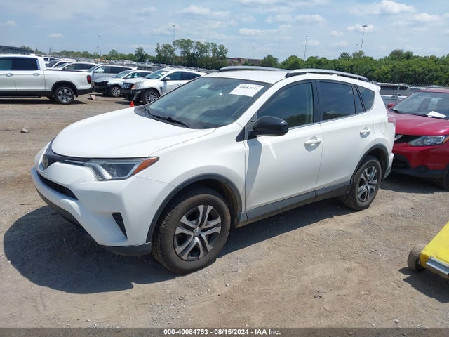 Toyota RAV4 LE 2017 JTMZFREV9HJ122134 Image 2