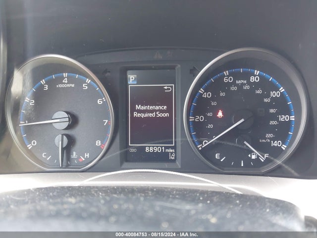 Toyota RAV4 LE 2017 JTMZFREV9HJ122134 Image 7
