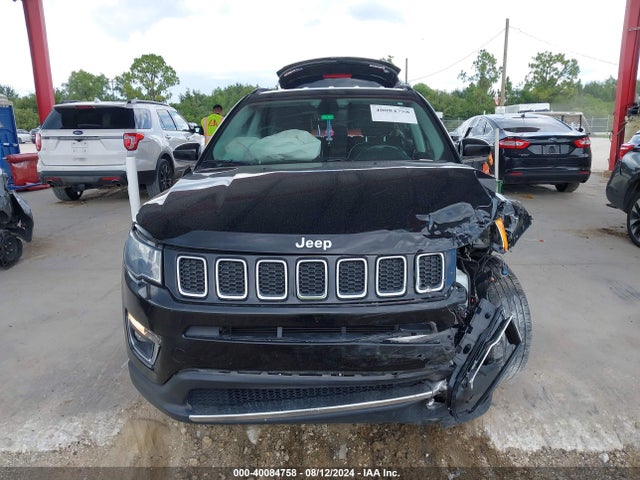 3C4NJCCBXLT198529 Jeep Compass Limited Fwd