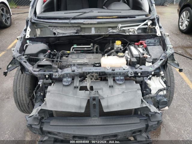 3GNCJKSB4KL197353 Chevrolet TRAX LS