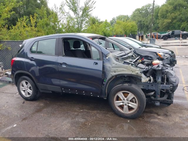 3GNCJKSB4KL197353 Chevrolet TRAX LS