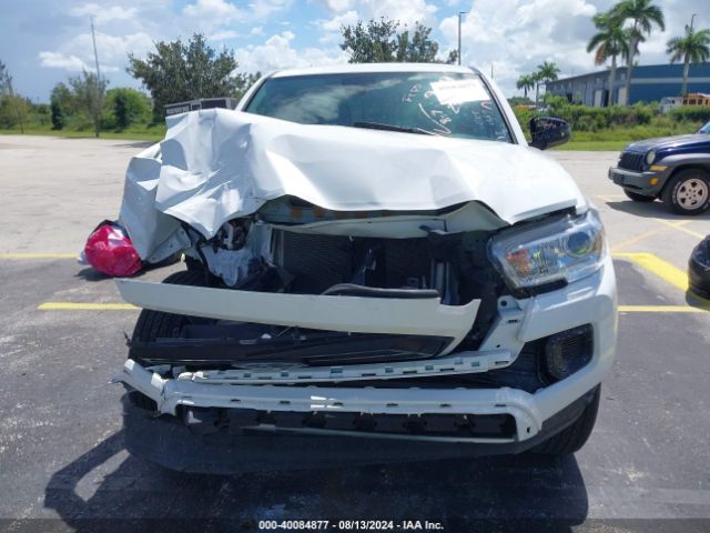 3TYAX5GN4NT062976 Toyota Tacoma Sr