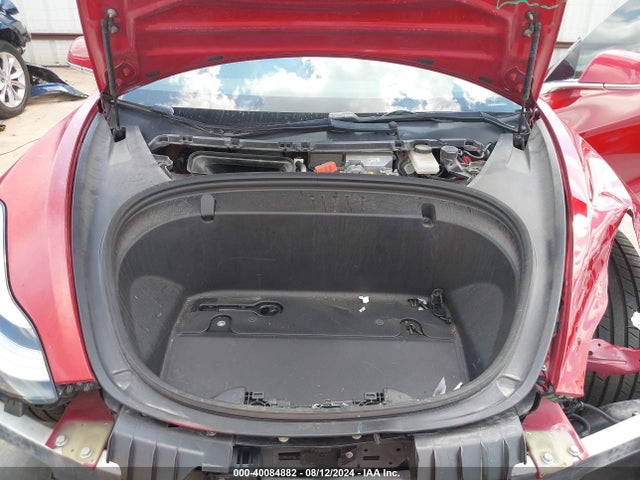 5YJ3E1EB0KF442070 Tesla Model 3 Long Range/performance