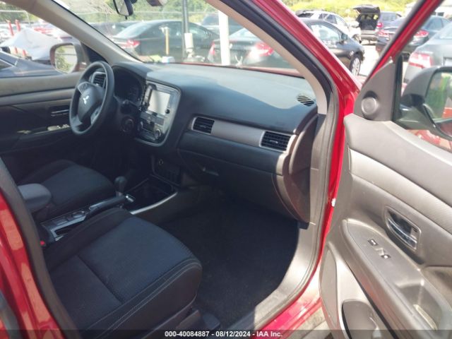 JA4AD2A33JZ035460 Mitsubishi Outlander Es