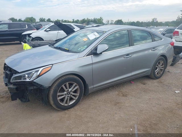 Hyundai SONATA ECO 2015 5NPE24AA4FH118157 Image 2