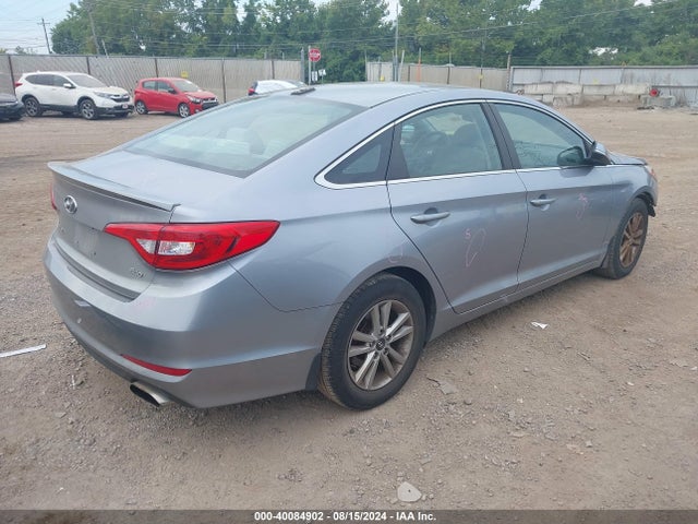Hyundai SONATA ECO 2015 5NPE24AA4FH118157 Image 4