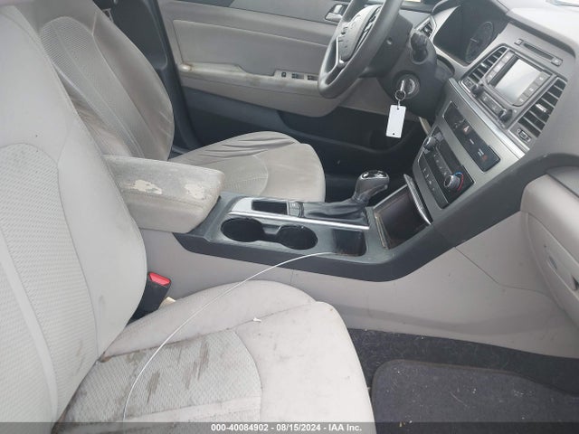 Hyundai SONATA ECO 2015 5NPE24AA4FH118157 Image 5