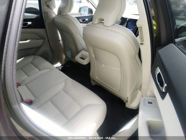 YV4A22RK6K1339354 Volvo Xc60 T6 Momentum
