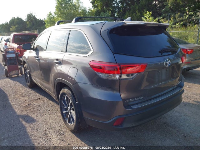 Toyota Highlander Xle 2019 5TDJZRFH3KS578900 Image 3